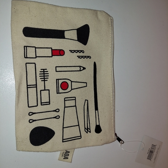 Makeup Bags - Picture 5 of 7